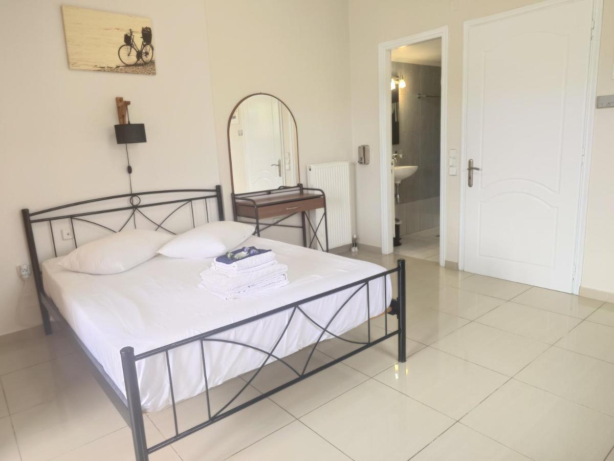 Iris Apartments Ithaca Vathy  Ngoại thất bức ảnh